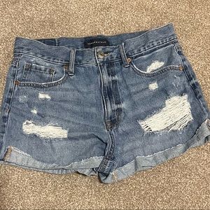 AERPOSTALE RIPPED MOM SHORTS. SIZE 10. WORN TWICE & IN GOOD CONDITION